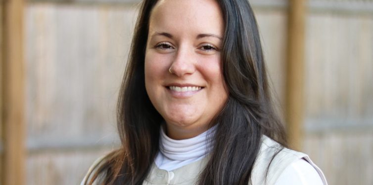 Headshot of Jessica Strout.